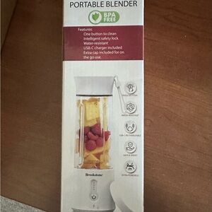 Brookstone Portable Blender - White